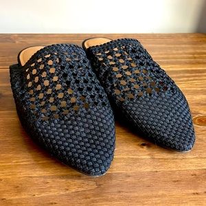 Lucky Brand | Woven Mule Flat | Size 9.5 | Black